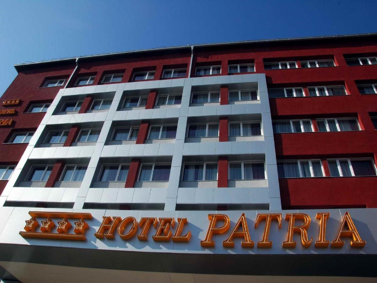 Hotel Patria Суботиця Екстер'єр фото